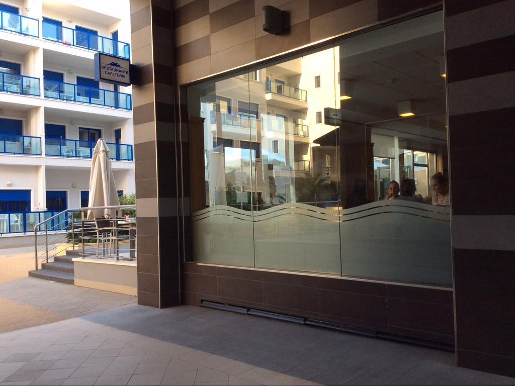 Alicante Mar Exterior foto